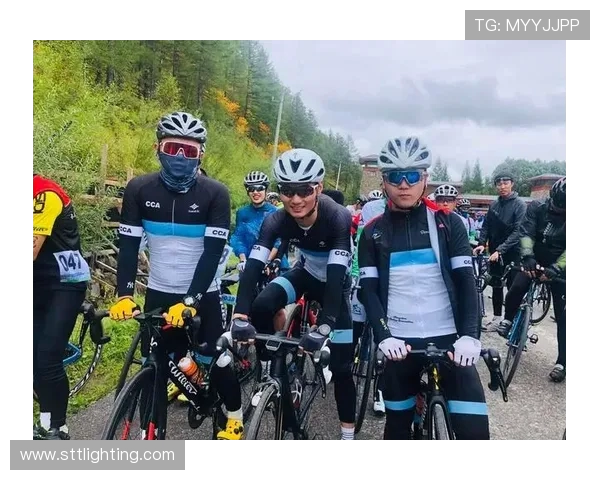 赛后复盘:北京极限运动队与重庆极限运动队速度对决的精彩瞬间分析