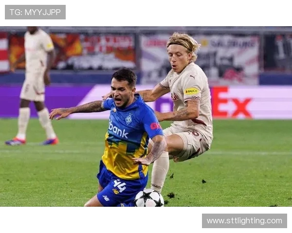 基辅迪纳摩与布拉格的激烈对决揭示足球战术的魅力与精彩瞬间